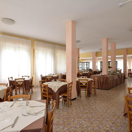Hotel Attico Chianciano Terme Dış mekan fotoğraf