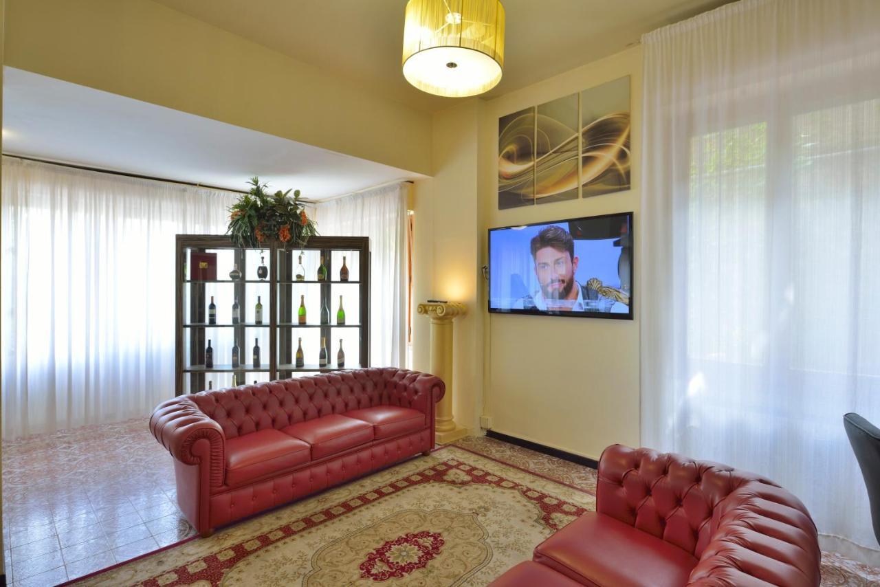 Hotel Attico Chianciano Terme Dış mekan fotoğraf